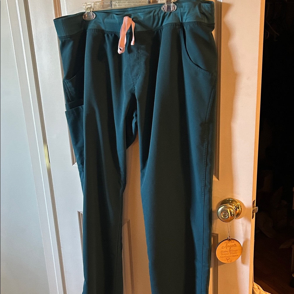 Figs women’s Cargo scrub Pants in Teal with Pink Accent